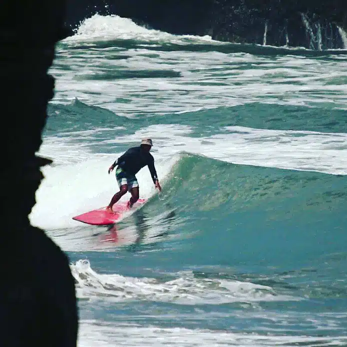 Surf Tour & Guiding - putusurfbali.com